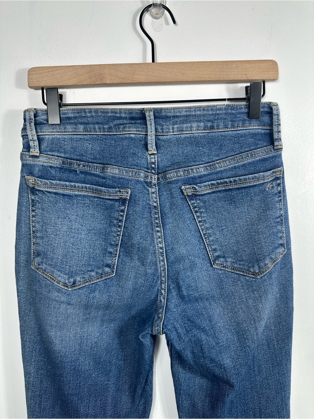 Sam Edelman The Stiletto High Rise Crop Boot Jeans Size 27 Medium Wash Raw Hem - Picture 6 of 13